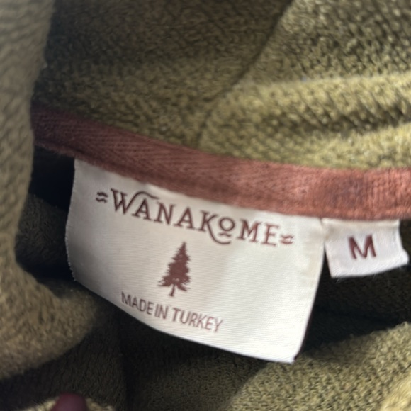 Wanakome Sweater.  Lightly worn - Picture 2 of 3
